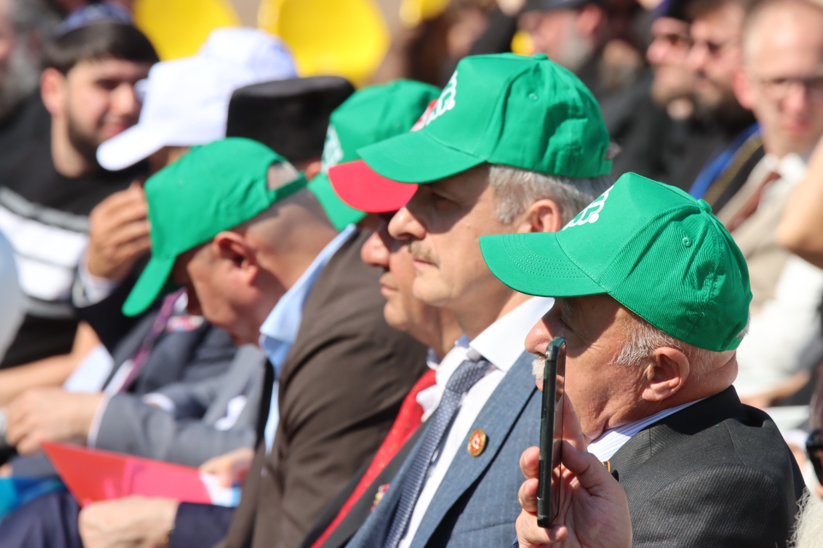 XII Международный межрелигиозный молодёжный форум стартовал в Дагестане.